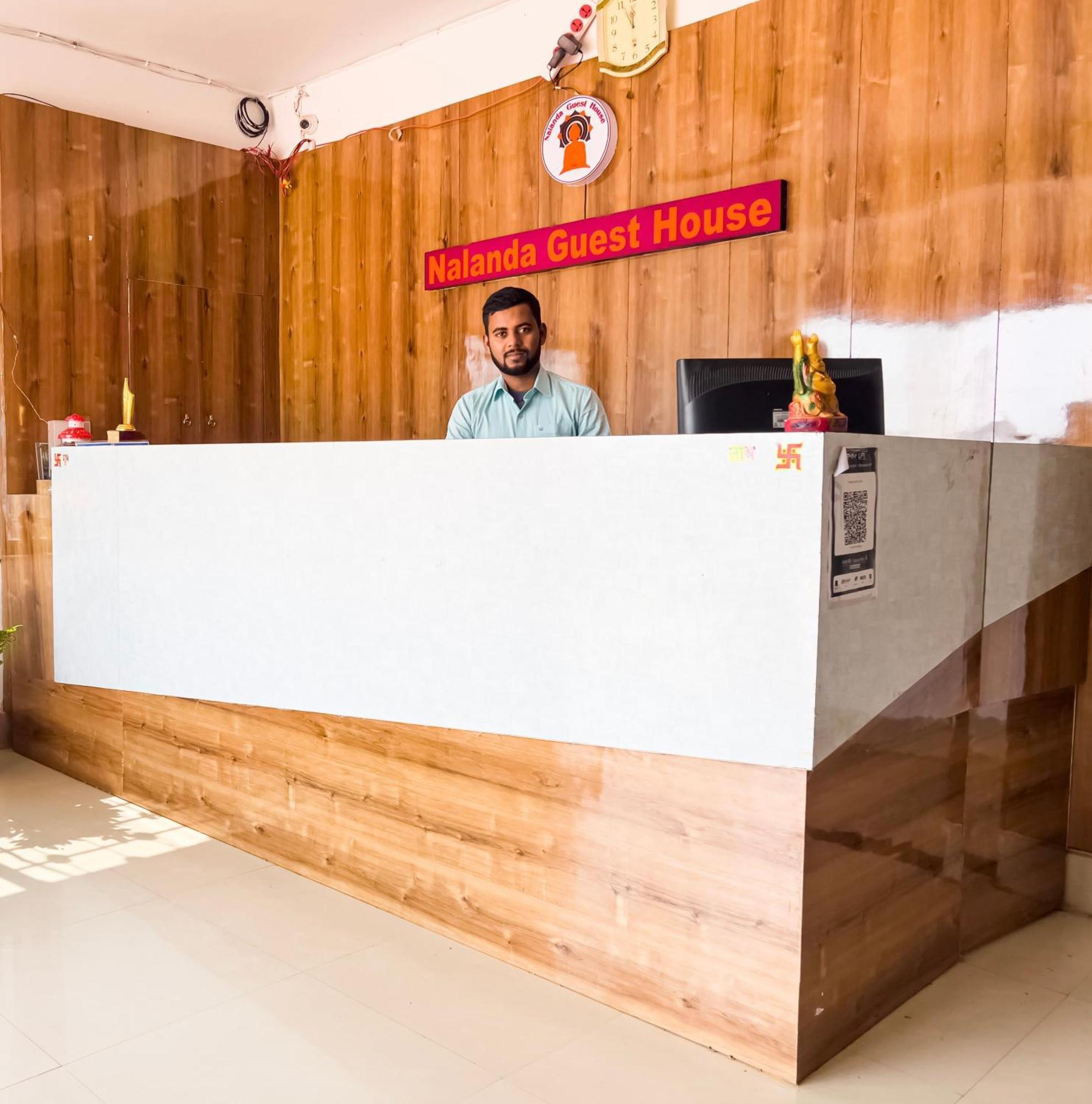 Hotel Nalanda Guest House ภายนอก รูปภาพ