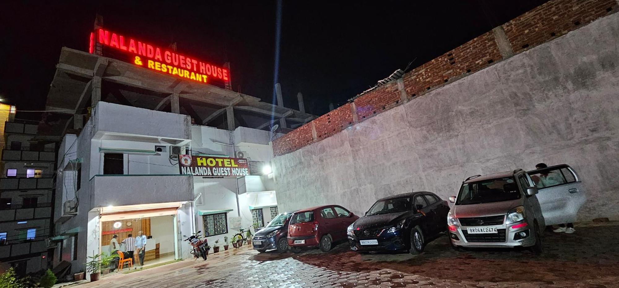 Hotel Nalanda Guest House ภายนอก รูปภาพ